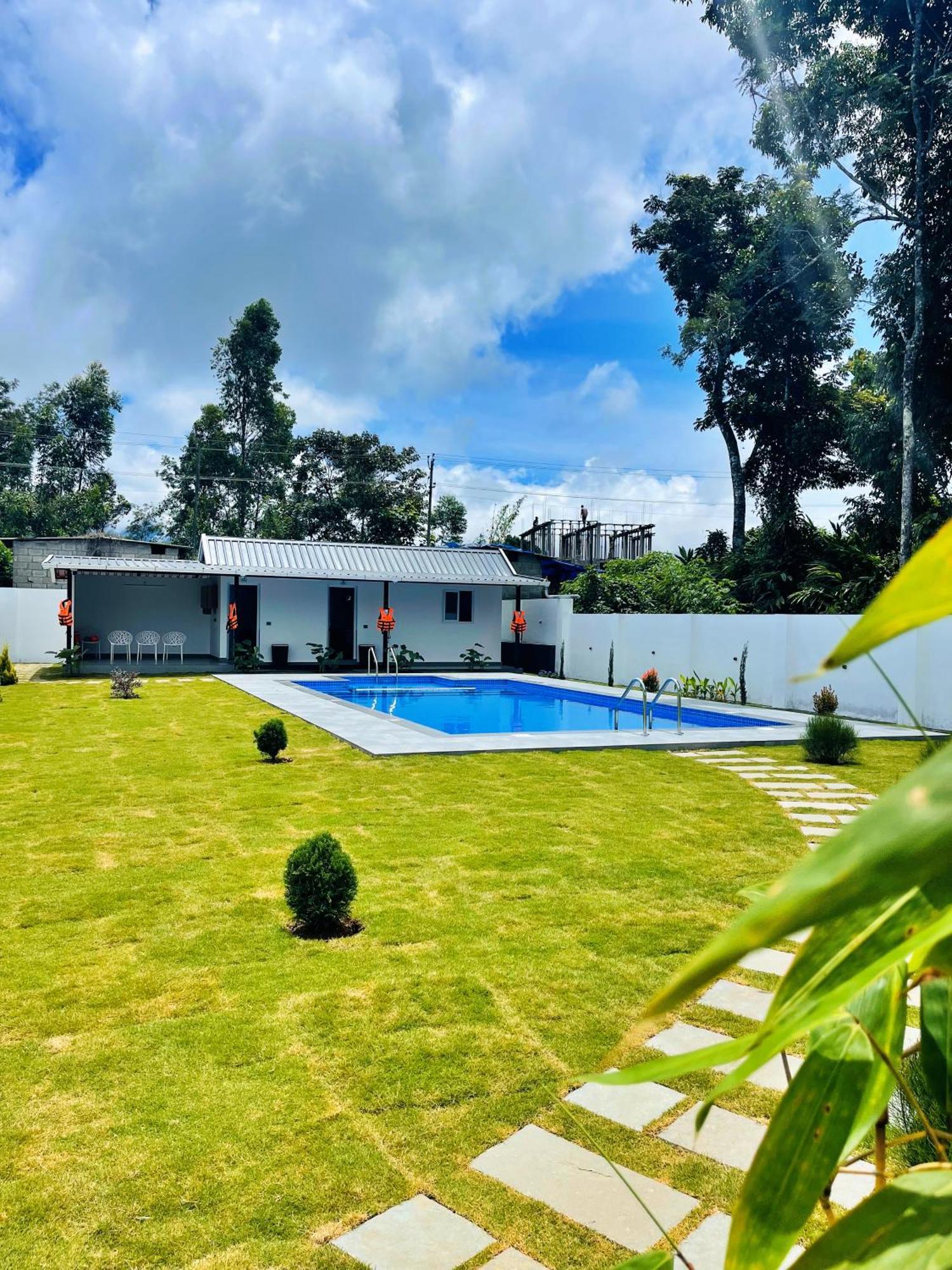 The Windy Mist Resort Munnar Chinnakanal Exterior foto